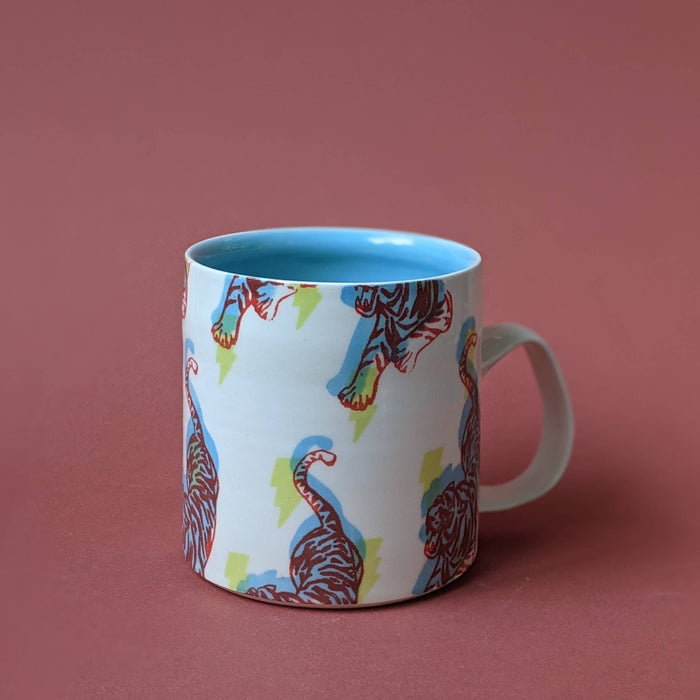 Thrill Of The Fight Mug: Medium